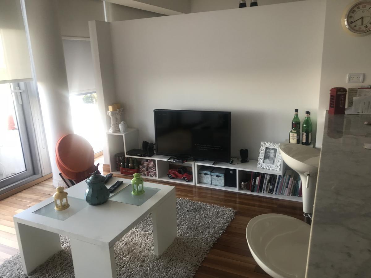 Apartamento Av Kennedy Y Cervino A Metros Embajada Eeuu Buenos Aires Bagian luar foto